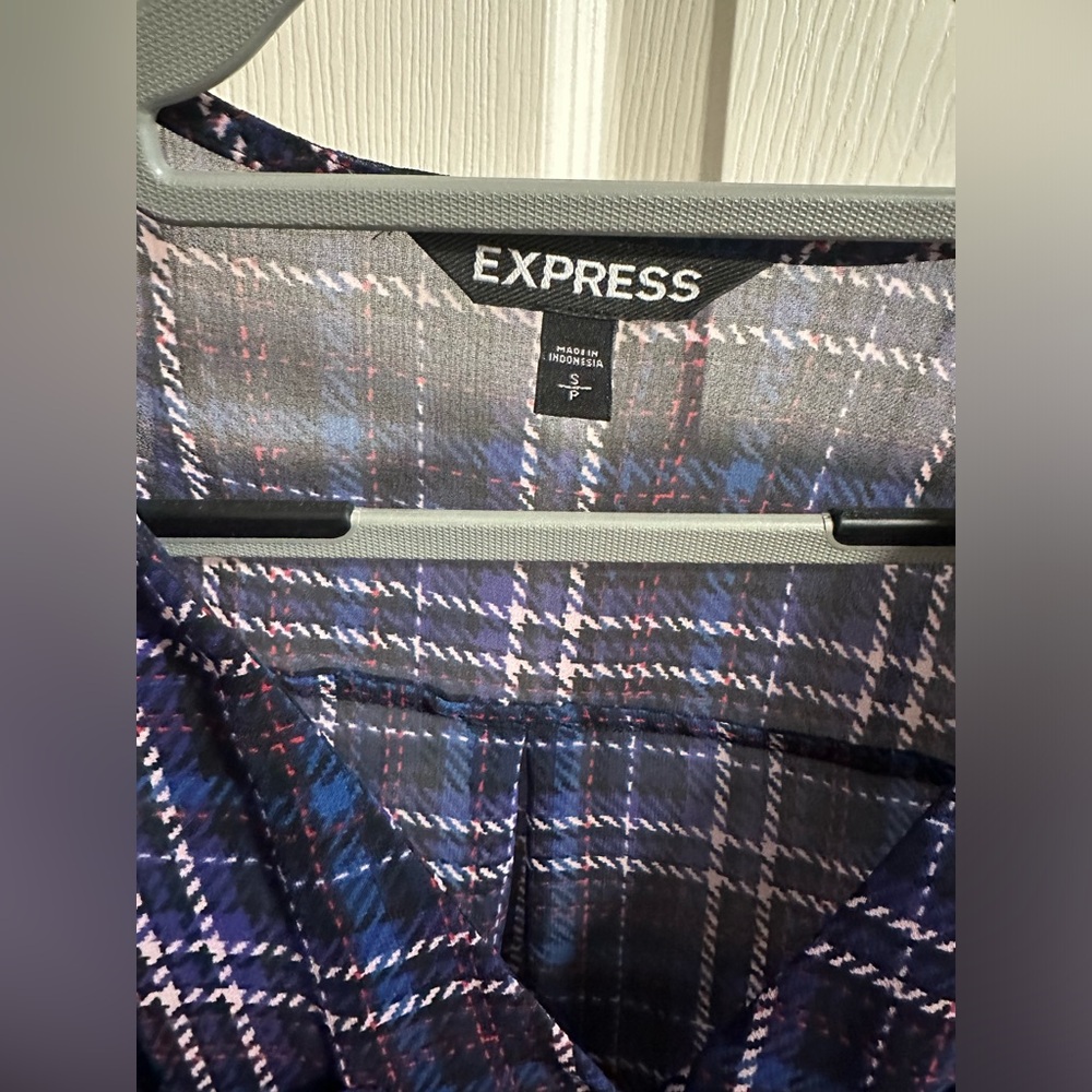 Blouse from Express - Picture 3 of 3